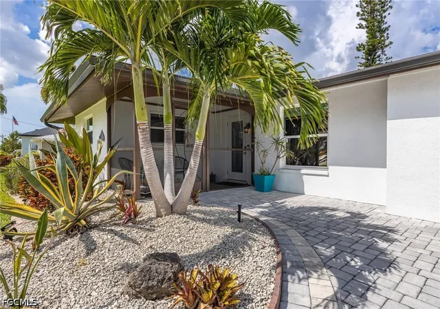 2nd image of 5714 Sw 1St Ct, Cape Coral, FL 33914 | MLS# 2026035692