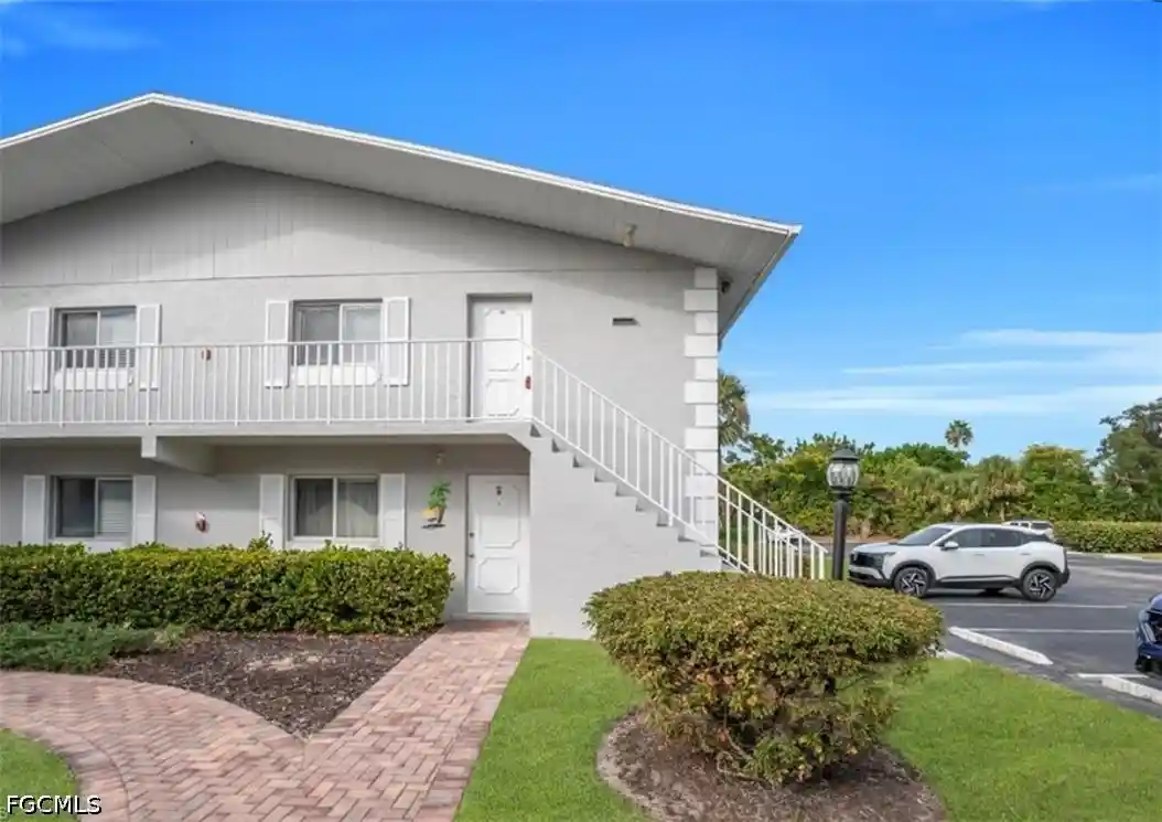 Photo 1 of Condo for sale at 8071 Country Rd #206, Fort Myers, FL 33919 | MLS# 2026035959 | Listing updated on 2026-10-26