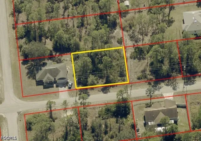 2nd image of 2904 E 23Rd St, Alva, FL 33920 | MLS# 2026036216