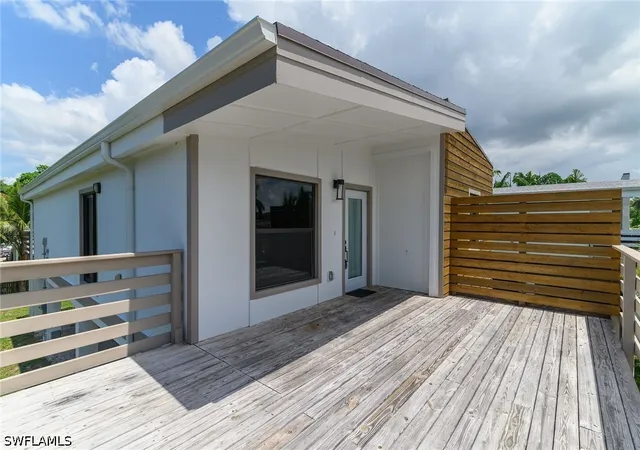 Photo 3 of Single family home for sale at 2505 Storter Ave, Naples, FL 34112 | MLS# 226030329 | Listing updated on 2026-08-31
