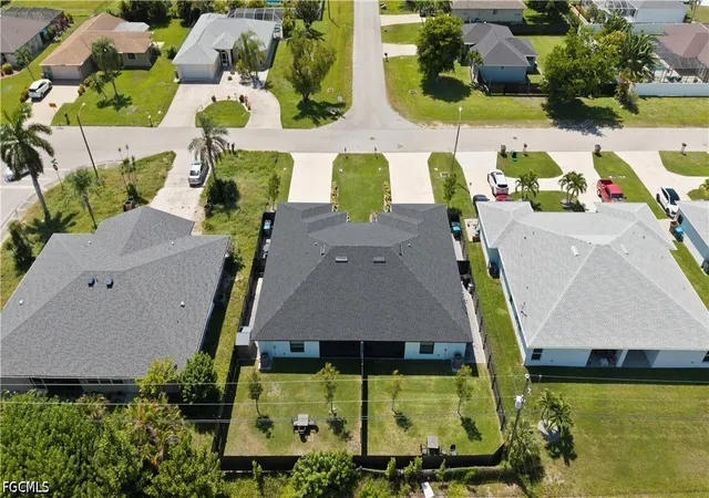 Photo 2 of Multi family home for sale at 2917 Sw Santa Barbara Pl, Cape Coral, FL 33914 | MLS# 2026036474 | Listing updated on 2026-09-01