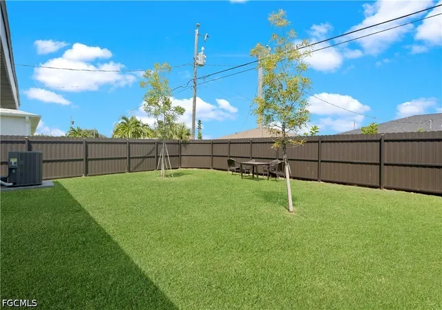 Photo 3 of Multi family home for sale at 2917 Sw Santa Barbara Pl, Cape Coral, FL 33914 | MLS# 2026036474 | Listing updated on 2026-09-01