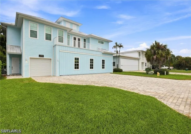 Photo 2 of Single family home for sale at 3967 Skyway Dr, Naples, FL 34112 | MLS# 226031027 | Listing updated on 2026-08-28