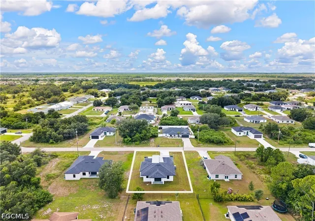 Photo 30 of Single family home for sale at 447 Redwing St, Lehigh Acres, FL 33974 | MLS# 2026036537 | Listing updated on 2026-08-28