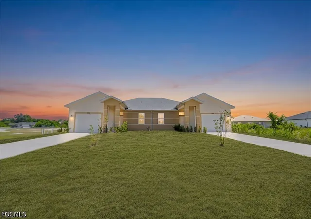 Photo 1 of Multi family home for sale at 352 Pullman St, Lehigh Acres, FL 33974 | MLS# 2026036540 | Listing updated on 2026-08-28