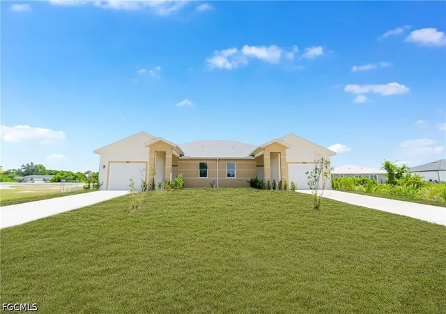 Photo 2 of Multi family home for sale at 352 Pullman St, Lehigh Acres, FL 33974 | MLS# 2026036540 | Listing updated on 2026-08-28