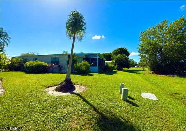 Photo 4 of Manufactured home for sale at 115 Calais Ct, Naples, FL 34112 | MLS# 226030919 | Listing updated on 2026-08-28