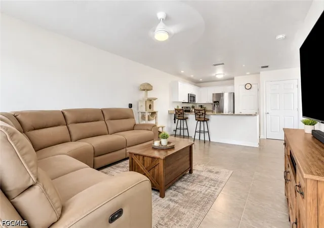 Listing Photo 5 - Condo for sale in building located at 405/407 NE 24th Ave, Cape Coral, FL 33909