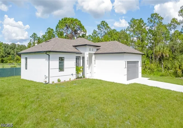 Photo 2 of Single family home for sale at 504 W 11th Street, Lehigh Acres, FL 33972 | MLS# 2026036825 | Listing updated on 2026-10-06