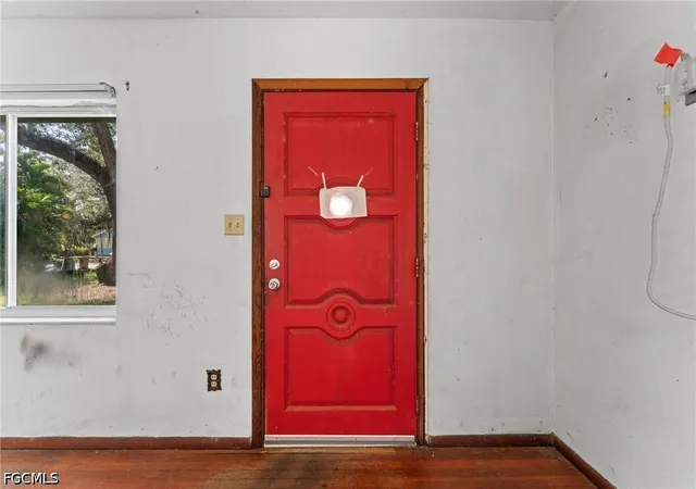 Photo 3 of Single family home for sale at 122 Evergreen Rd, North Fort Myers, FL 33903 | MLS# 2026036849 | Listing updated on 2026-08-31