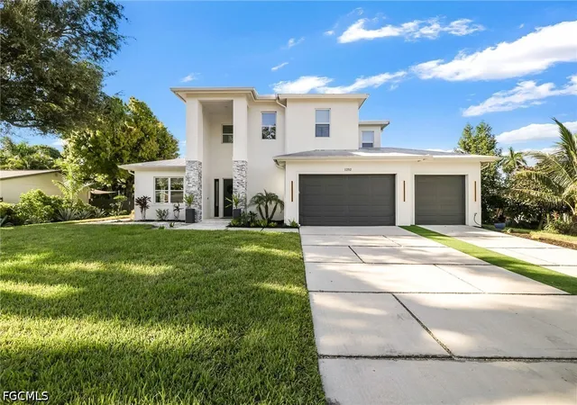 Photo 1 of Single family home for sale at 1252 Biltmore Dr, Fort Myers, FL 33901 | MLS# 2026036906 | Listing updated on 2026-08-31