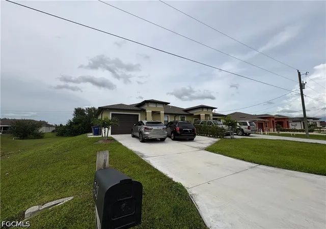 Photo 3 of Multi family home for sale at 2321 2323 Daniel Ave N, Lehigh Acres, FL 33971 | MLS# 2026037568 | Listing updated on 2026-10-02