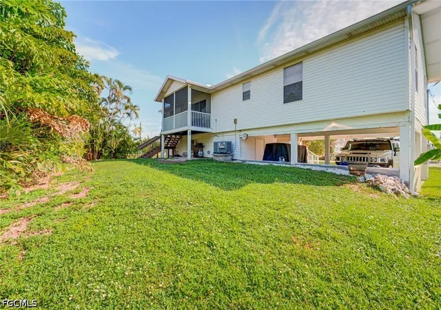 Photo 4 of Single family home for sale at 2471 Avocado St, Saint James City, FL 33956 | MLS# 2026037929 | Listing updated on 2026-10-04