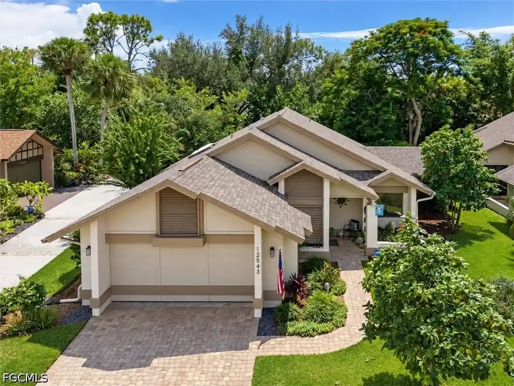 Photo 1 of Single family home for sale at 12543 Barrington Ct, Fort Myers, FL 33908 | MLS# 2026038078 | Listing updated on 2026-10-26