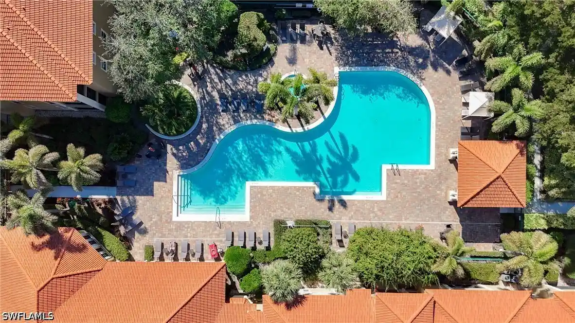 Listing Photo 1 - Condo for sale in 8930 Colonnades Ct E located at 8930 Colonnades Ct E, Bonita Springs, FL 34135 - Unit #626