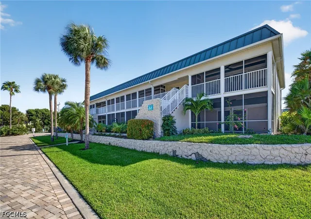 Photo 3 of Condo for sale at 827 E Gulf Dr #M-7, Sanibel, FL 33957 | MLS# 2026038187 | Listing updated on 2026-10-06