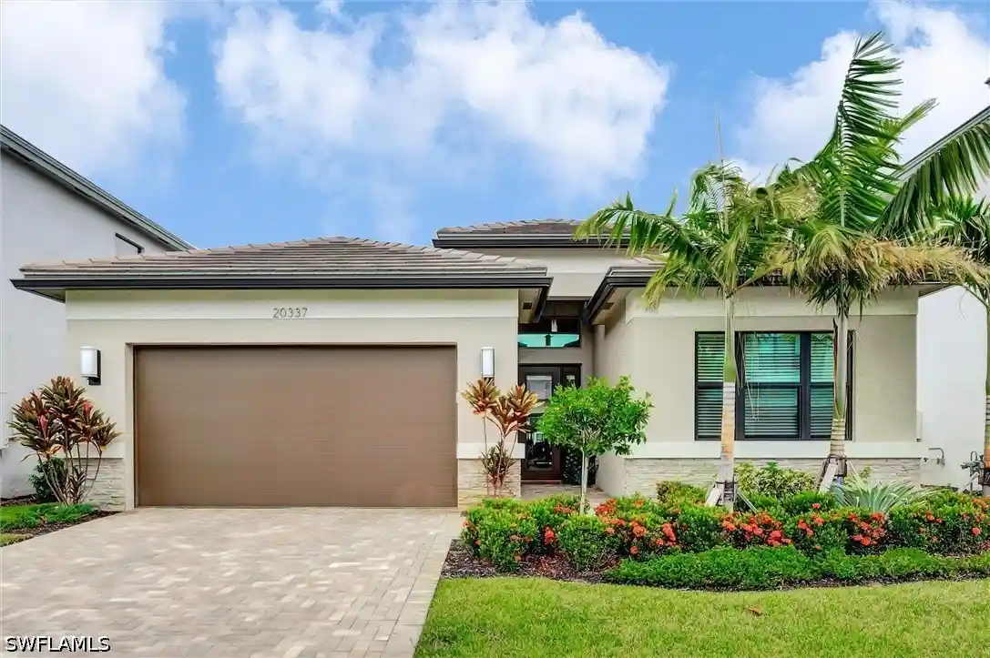 Photo 1 of Single family home for sale at 20337 Fair Oak Ln, Estero, FL 33928 | MLS# 226033016 | Listing updated on 2026-10-30