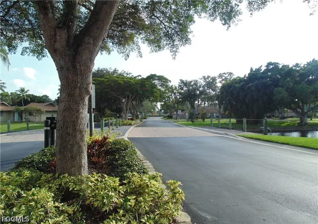 Photo 3 of Townhouse for sale at 4289 Island Cir #3C, Fort Myers, FL 33919 | MLS# 2026038768 | Listing updated on 2026-10-07