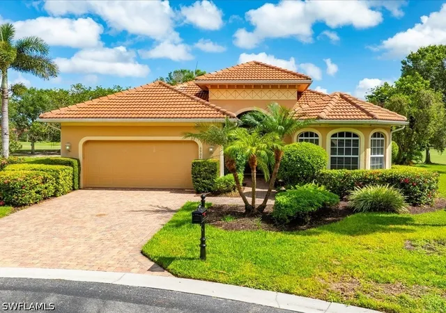 Photo 1 of Sale Pending at 6901 Bent Grass Dr, Naples, FL 34113 | MLS# 226033098 | Listing updated on 2026-10-07