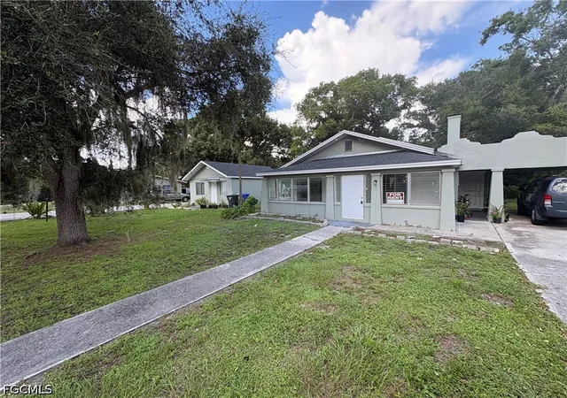 Photo 2 of Multi family home for sale at 4231 Scott Ave, Fort Myers, FL 33905 | MLS# 2026038996 | Listing updated on 2026-10-01