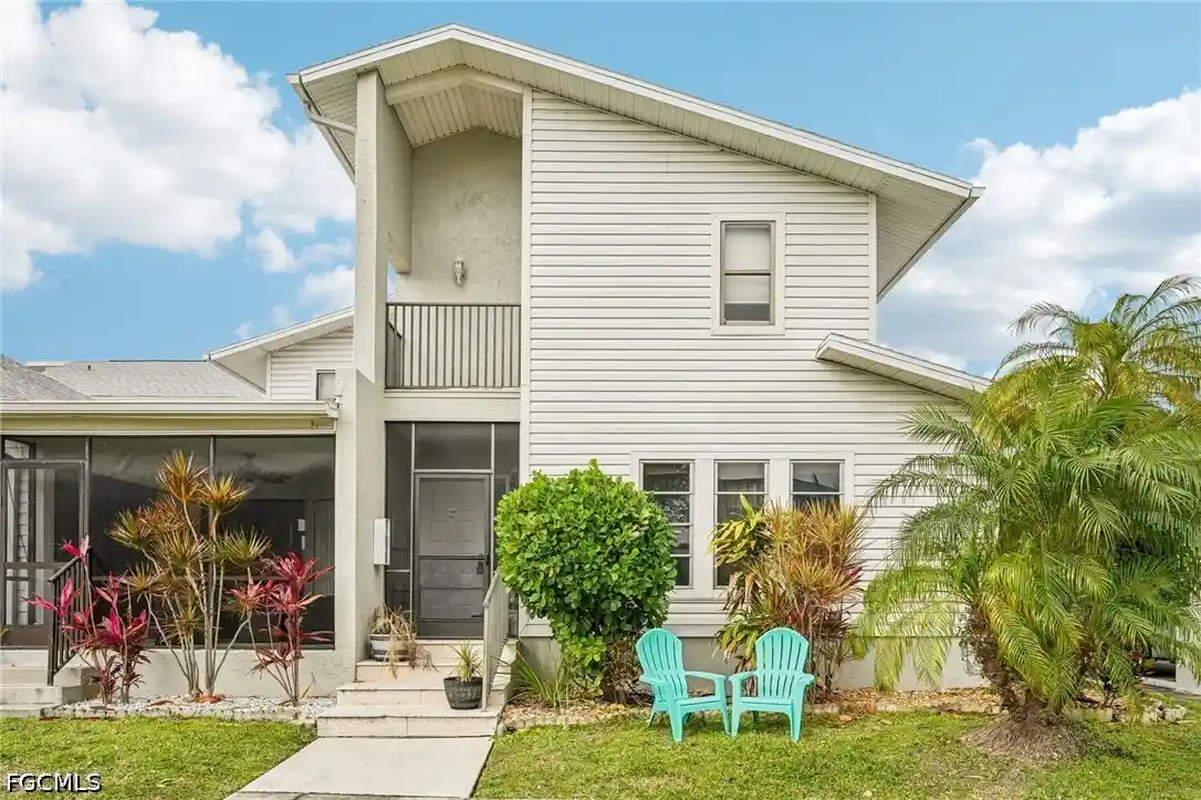 Photo 1 of Townhouse for sale at 17034 Golfside Cir #701, Fort Myers, FL 33908 | MLS# 2026039062 | Listing updated on 2026-10-22