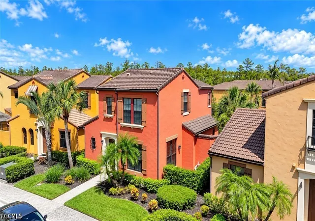 Photo 2 of Single family home for sale at 11901 Kemena St, Fort Myers, FL 33912 | MLS# 2026039239 | Listing updated on 2026-10-03