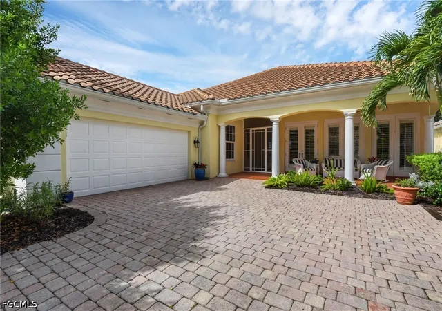 Photo 1 of Sale Pending at 5843 Charlton Way, Naples, FL 34119 | MLS# 2026039368 | Listing updated on 2026-09-30