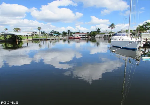 Photo 2 of Single family home for sale at 3596 Emerald Ave, Saint James City, FL 33956 | MLS# 2026039442 | Listing updated on 2026-09-26