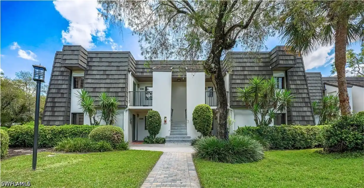 Condo for sale at 1668 Spoonbill Ln #B, Naples, FL 34105 | MLS# 226031247