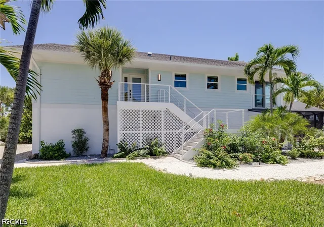 Photo 3 of Single family home for sale at 992 Fish Crow Rd, Sanibel, FL 33957 | MLS# 2026039737 | Listing updated on 2026-10-01