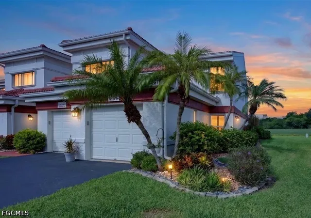 Photo 1 of Townhouse for sale at 13170 Oakmont Dr #6, Fort Myers, FL 33907 | MLS# 2026039748 | Listing updated on 2026-10-04