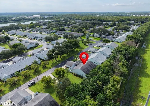 Photo 4 of Townhouse for sale at 4610 Blackberry Dr, Fort Myers, FL 33905 | MLS# 2026039859 | Listing updated on 2026-10-06