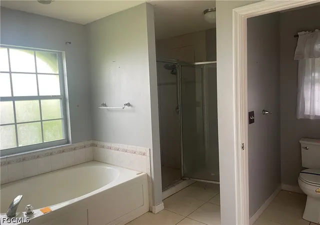Photo 4 of Single family home for sale at 612 SE 31st Terrace, Cape Coral, FL 33904 | MLS# 2026039893 | Listing updated on 2026-10-07