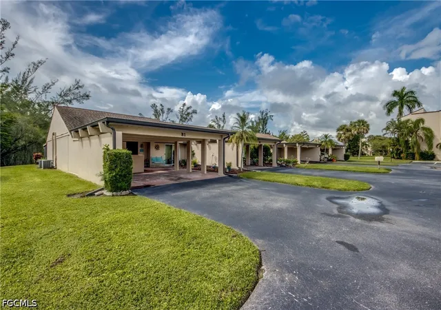 Townhouse for sale at 3130 Shorewood Ln #1, Fort Myers, FL 33907 | MLS# 2026039903