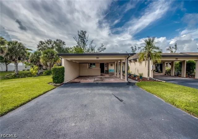 Photo 1 of Townhouse for sale at 3130 Shorewood Ln #1, Fort Myers, FL 33907 | MLS# 2026039903 | Listing updated on 2026-09-24