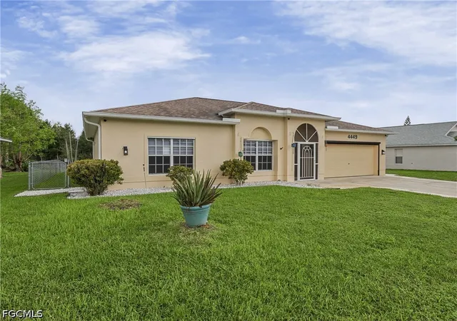 Photo 2 of Single family home for sale at 4449 Varsity Lakes Dr, Lehigh Acres, FL 33971 | MLS# 2026039991 | Listing updated on 2026-09-30