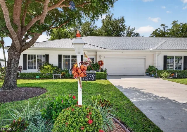 Photo 1 of Townhouse for sale at 1278 N Arcola Dr, Fort Myers, FL 33919 | MLS# 2026040023 | Listing updated on 2026-10-03