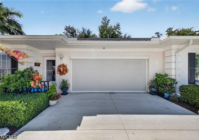 Photo 2 of Townhouse for sale at 1278 N Arcola Dr, Fort Myers, FL 33919 | MLS# 2026040023 | Listing updated on 2026-10-03