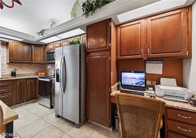 Photo 4 of Townhouse for sale at 1278 N Arcola Dr, Fort Myers, FL 33919 | MLS# 2026040023 | Listing updated on 2026-10-03