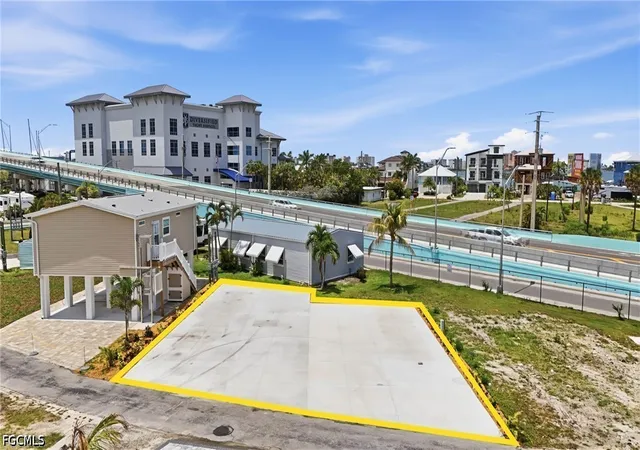 Photo 2 of Land for sale at 19281, #34 33 San Carlos Blvd, Fort Myers Beach, FL 33931 | MLS# 2026040034 | Listing updated on 2026-09-23