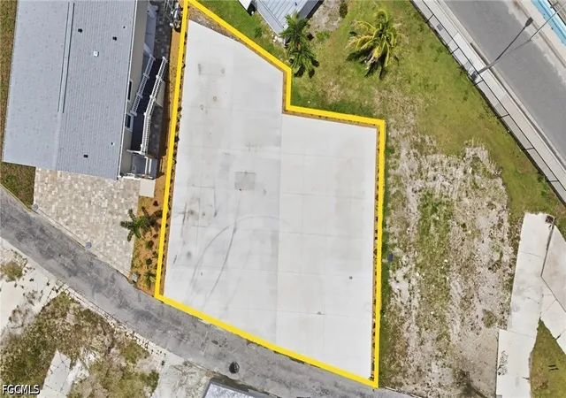 Photo 3 of Land for sale at 19281, #34 33 San Carlos Blvd, Fort Myers Beach, FL 33931 | MLS# 2026040034 | Listing updated on 2026-09-23