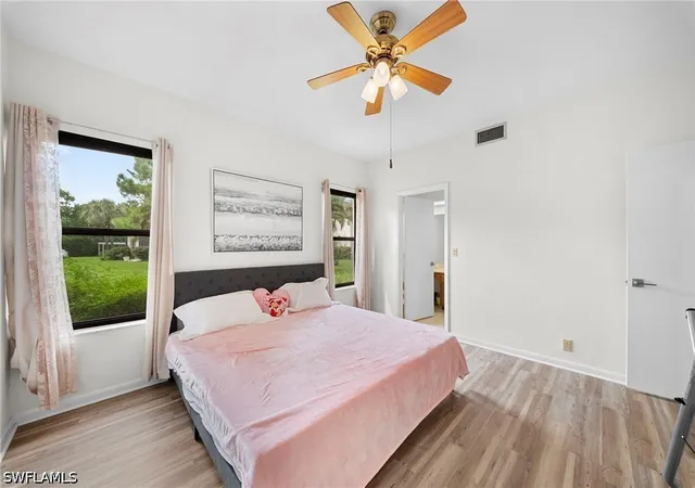 Listing Photo 5 - Condo for sale in building located at 1833 Courtyard Wy, Naples, FL 34112 - Unit #105