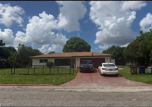 Single family home for sale at 214 Daleview Ave, Lehigh Acres, FL 33936 | MLS# 2026040070 | Listing updated on 2026-10-03