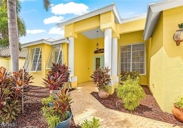 Photo 3 of Sale Pending at 5302 Sw 27th Place, Cape Coral, FL 33914 | MLS# 2026040114 | Listing updated on 2026-10-08