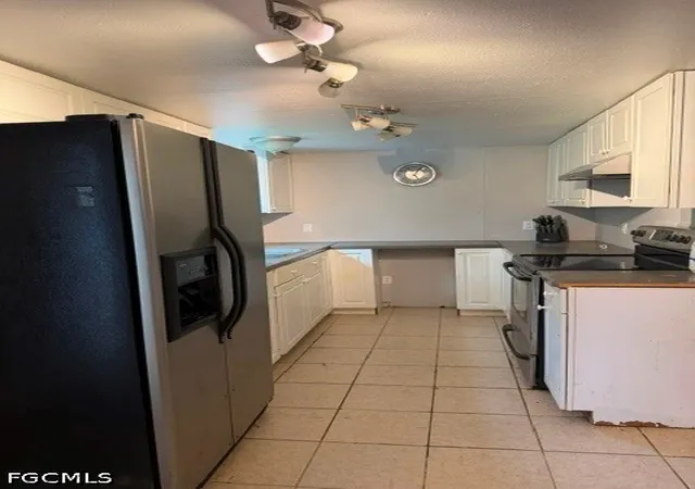 Photo 3 of Sale Pending at 18341 Wayne Dr, North Fort Myers, FL 33917 | MLS# 2026040128 | Listing updated on 2026-10-27