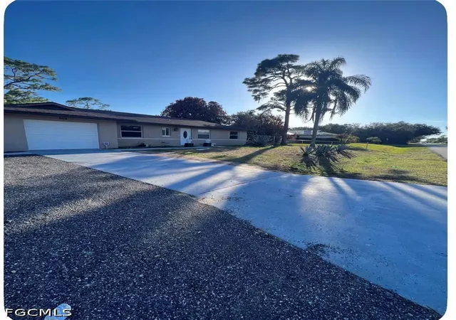 Single family home for sale at 405 W 5th Street, Lehigh Acres, FL 33972 | MLS# 2026040140 | Listing updated on 2026-10-03