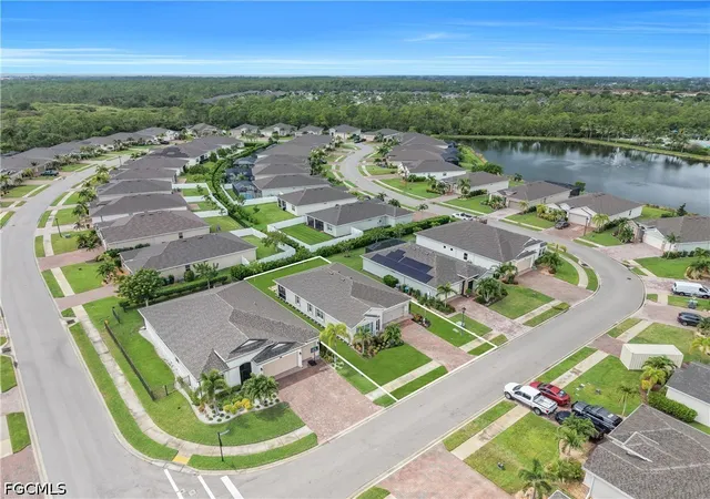 Photo 3 of Single family home for sale at 3290 Baravaldo Cir, Cape Coral, FL 33909 | MLS# 2026040155 | Listing updated on 2026-09-24