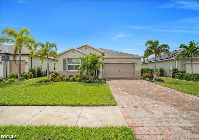 Photo 4 of Single family home for sale at 3290 Baravaldo Cir, Cape Coral, FL 33909 | MLS# 2026040155 | Listing updated on 2026-09-24