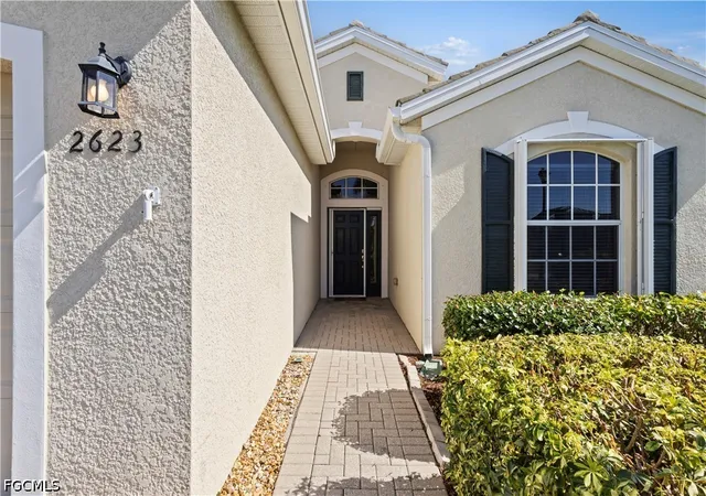 Photo 4 of Single family home for sale at 2623 Maraval Ct, Cape Coral, FL 33991 | MLS# 2026040160 | Listing updated on 2026-10-03