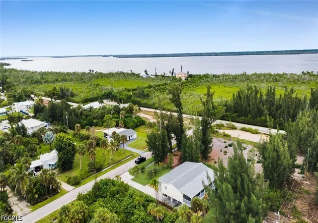 Photo 31 of Sale Pending at 3485 Citrus St, Saint James City, FL 33956 | MLS# 2026040168 | Listing updated on 2026-10-07
